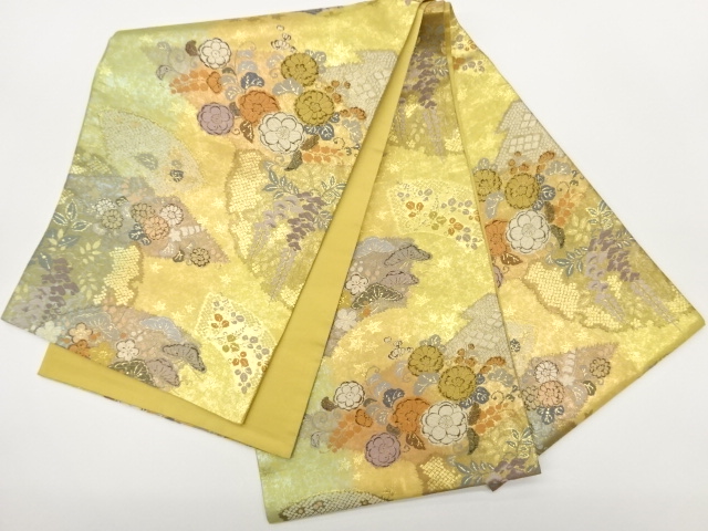  引箔松皮菱に地紙・辻が花模様織出し袋帯